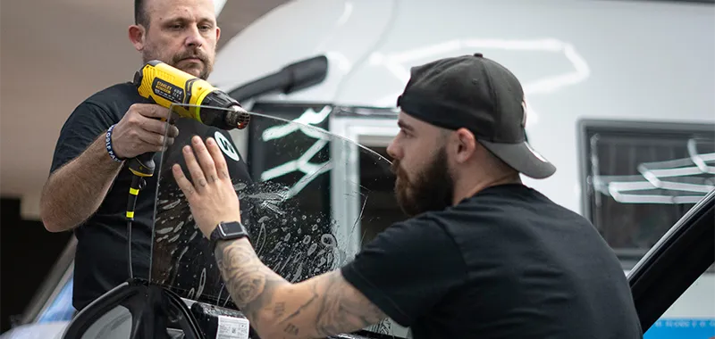 pellicole-oscuranti-auto-moto-camion-bergamo pellicole-oscuranti-auto-moto-camion-bergamo